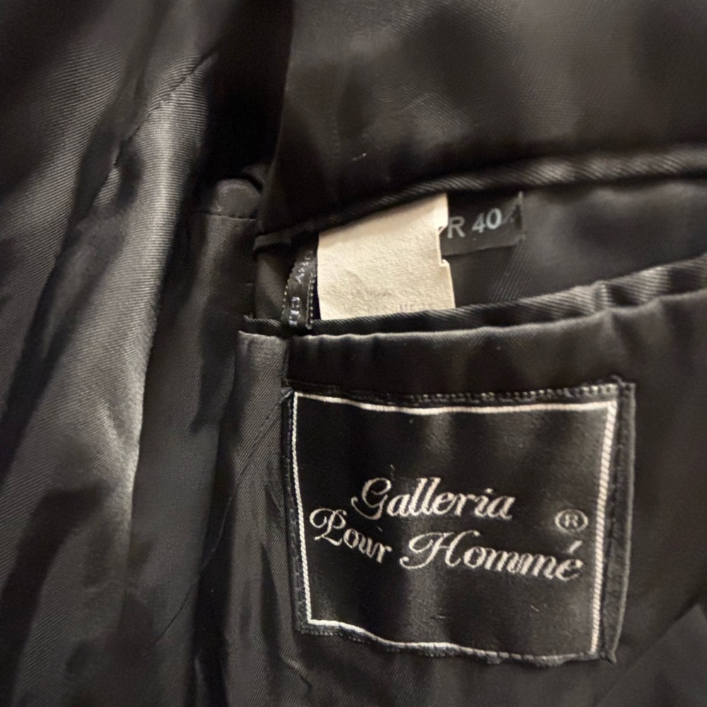 Vintage Double-Breasted Trench Coat - Picture 5 of 7